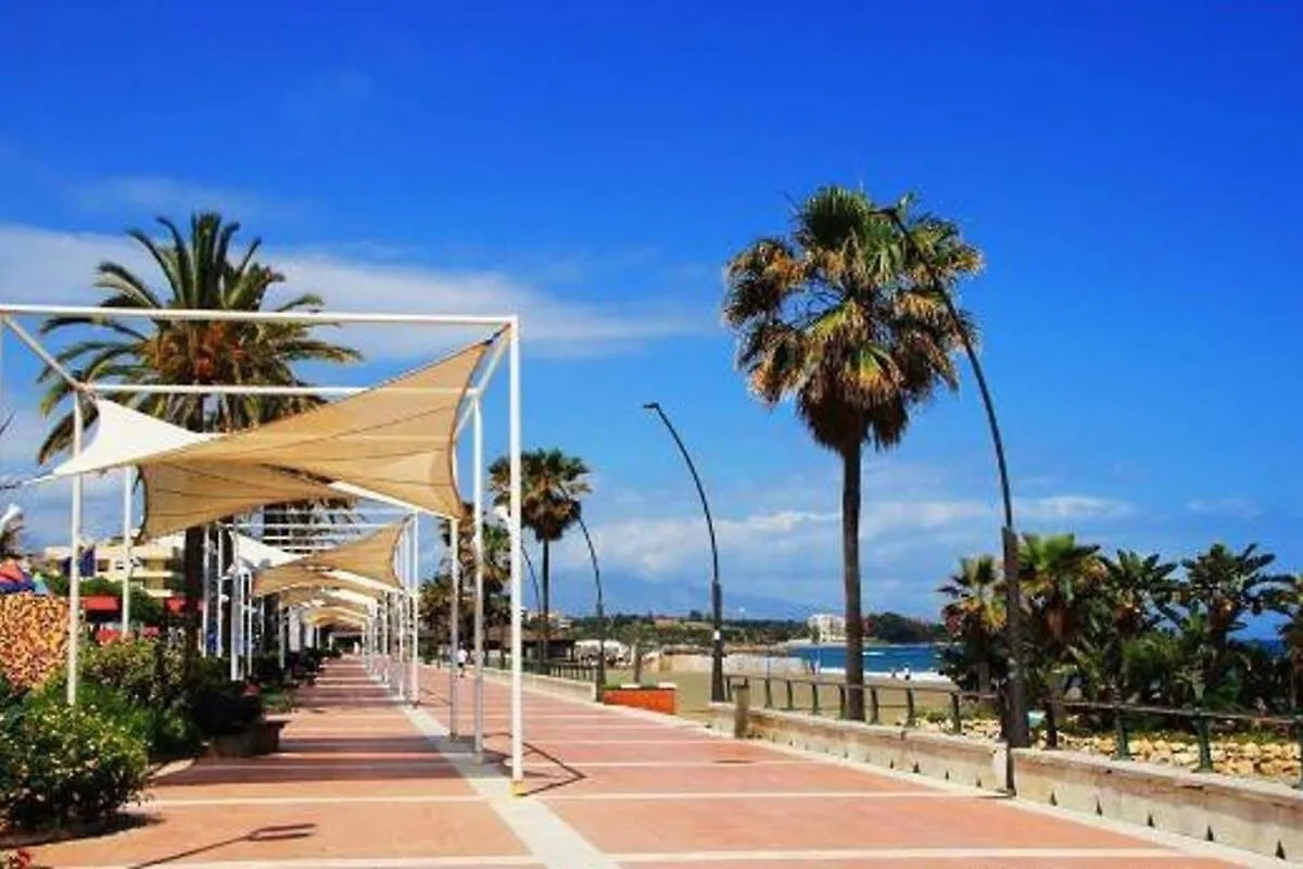 Espectacular Piso En Primera Linea De Playa Estepona Apartment